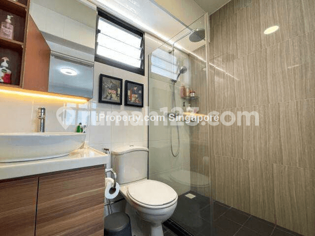 Clementi, Blk 208A