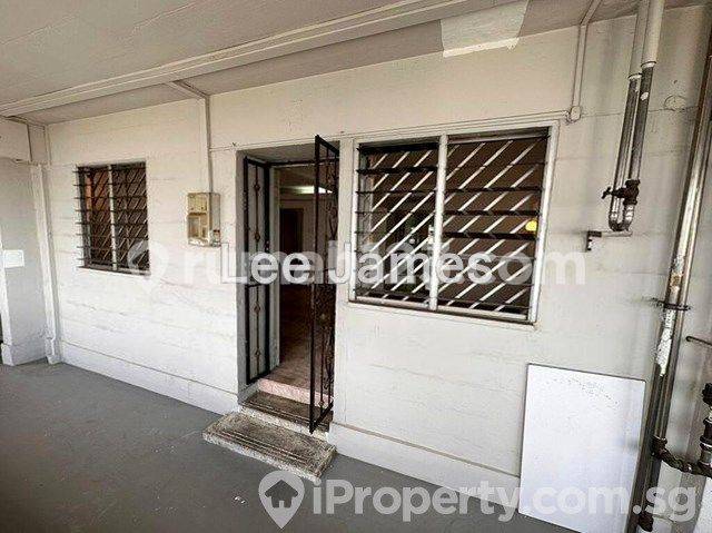 Ang Mo Kio, Blk 329