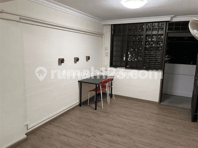 Queenstown, Blk 32