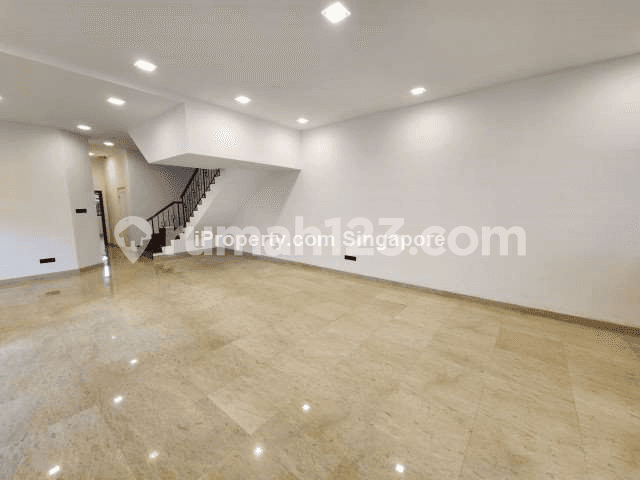 Goodman Road Semi-D for sale