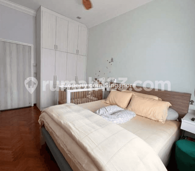 Inter terrace d13. freehold huat address