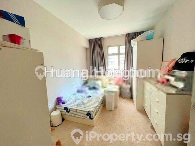 Choa Chu Kang, Blk 805D