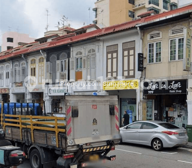 Freehold shophouse for sale land size above 1000sf near MRT Best Deal S$5 million no GST