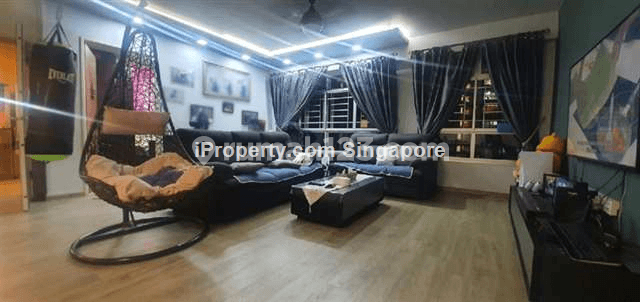 Bukit Batok, Blk 445A
