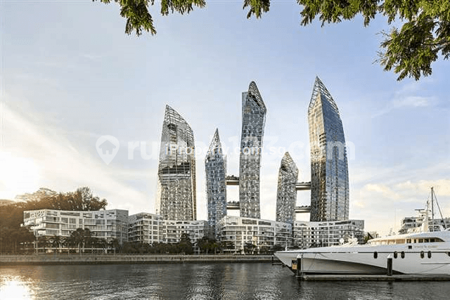 Reflections At Keppel Bay