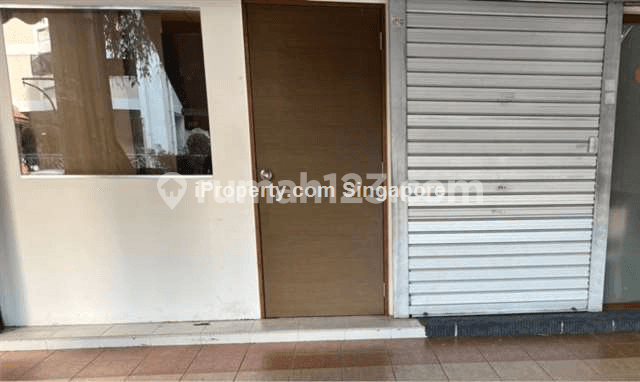 214 Jurong East Street 21