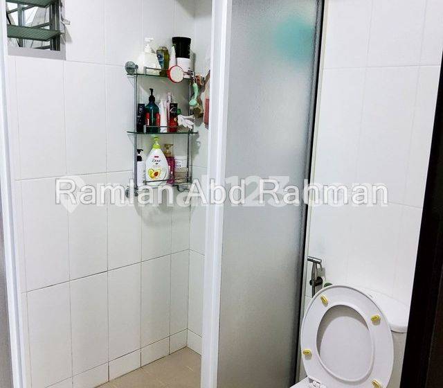 Tampines, Blk 522C