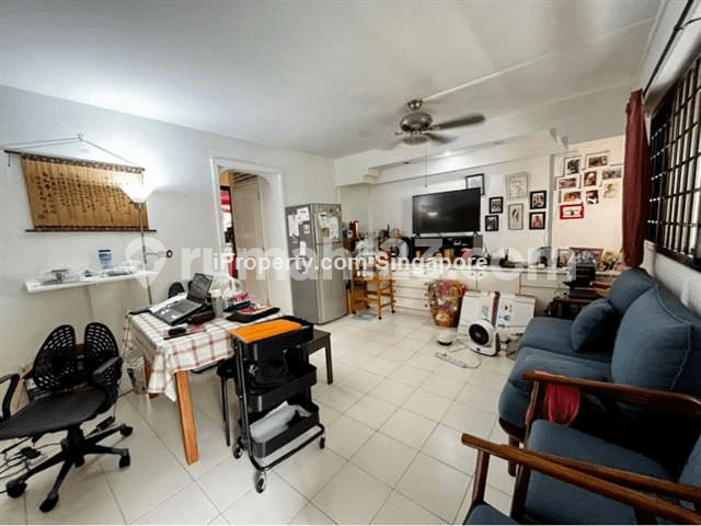 Tampines, Blk 126