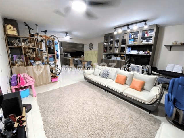Punggol, Blk 310A