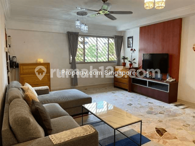 Clementi, Blk 708