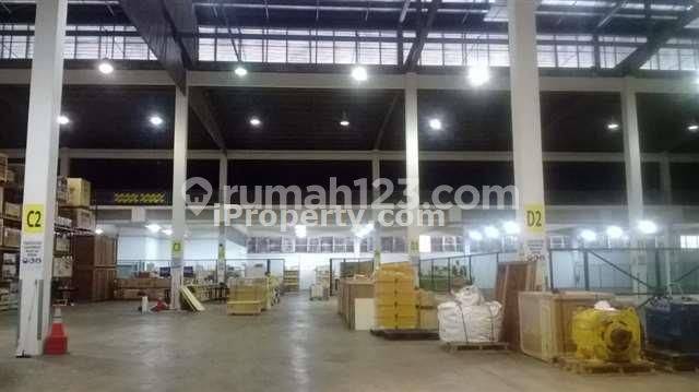 Single storey warehouse for Rent