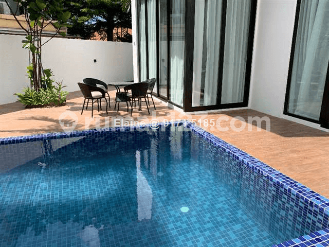Freehold 2 Storey with Pool