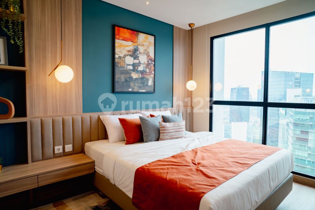 2 BR