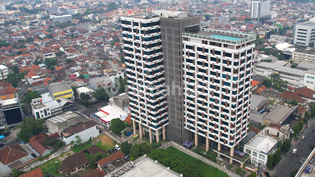 Hquarters Business Residence