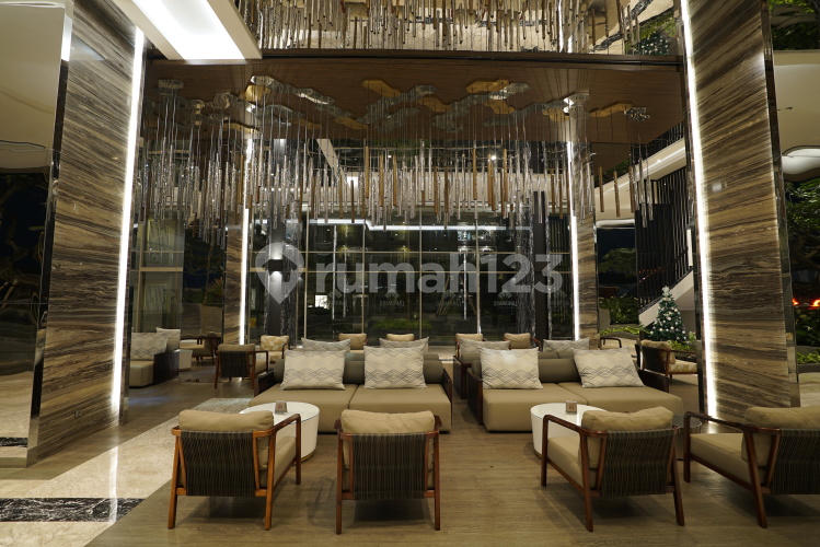 Landmark Residence - Image 4