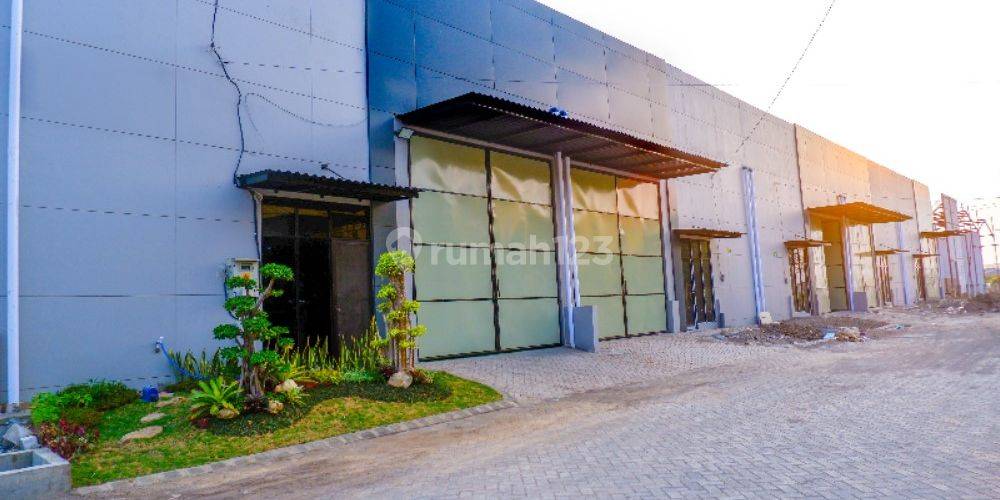 Standar Factory Building 2 in Gudang SAFE n LOCK Eco Industrial Park & Halal Industrial Park Sidoarjo