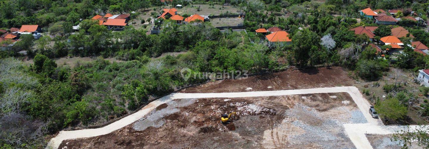 Plot 32  di Proyek Tanah Cluster Nusa Dua Sawangan Pemandangan Laut