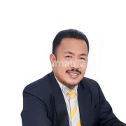 Akhmad Nizam Iqbal,M.M
