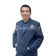 Togar Presley Gultom 