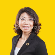 RATNA LIE (RRL) Ratna Lie