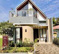 Rumah Mezzanine di Cilodong Depok Dekat Stasiun Kereta Fasadnya Cakep Tak Terkira