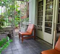 Dijual Rumah Tua Harus Renovasi Total. Area Menteng Jakarta Pusat