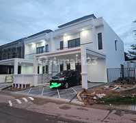 Di Sewakan 4 Kamar 5 Toilet Rumah Elite Sukajadi Taman Golf Residence 2