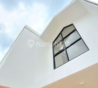 Rumah Mezzanin harga 400jtan Bangunan Rumah 1 Setengah Lantai