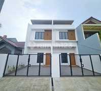 Jual Rumah Murah 2 Lantai Modern Minimalis Hanya 1 M-an Di Kawasan Harapan Indah 007