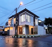 Rumah Baru 2 Lantai 4+1 Kt 3+1 Km Hoek di Kucica Bintaro Jaya SHM