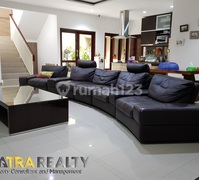 RUMAH DI TOMANG, BAGUS - MURAH - AKSES 2 MOBIL LEBAR