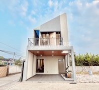 Rumah Furnished 4 Kamar Tidur Di Selatan Jakarta Akses Dekat Tol