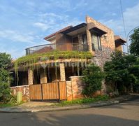 Rumah 2 Lt Siap Huni 15 Menit ke Aeon Mall Bsd Dibantu KPR J-37042