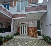 Rumah cantik dan baru komplek megapolitan cinere segera survey yuk