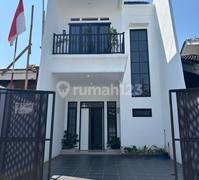 Rumah Baru Komplek Megapolitan Cinere Wajib Disurvey Layout Bagus