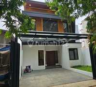 Rumah Free Biaya-Biaya dan Free Interior 3 Lantai Full Furnish di Cilandak Jakarta Selatan