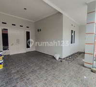 Rumah Sederhana Dan Nyaman di Harapan Indah, Bekasi