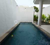 Villa Baru Modern Style Dekat Plaza Renon dan Pantai Sanur