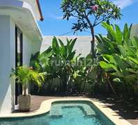 Villa Baru Gaya Modern Dekat Plaza Renon dan Pantai Sanur