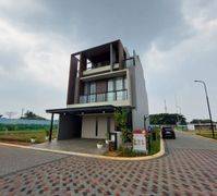 Dijual Rumah Mewah Brand New South Tresor Metland Puri , Dekat Green Lake, Jakarta Barat