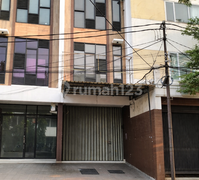 Rukan Baru Minimalis Modern 56M2 4X14 SHM Siap Pakai di Puri Jakbar