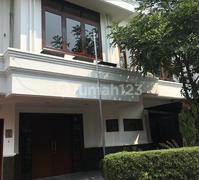 Dijual Rumah Jl. Anggur Kondisi Sangat Terawat Didaerah Cipete Jakarta Selatan