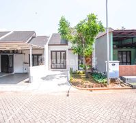 Rumah 10 Mnt ke Paradise Walk Serpong Hadap Timur Siap KPR J-48124