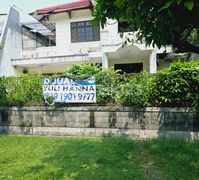 Jual Segera Rumah tua hitung tanah phinisi permai