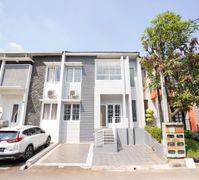 Rumah Modern Cantik 15 Menit ke Gerbang Tol Cilandak Dibantu KPR J9652