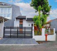 Rumah SHM LT 140 Bisa Nego 15 menit ke The Breeze BSD City Siap KPR J-27268