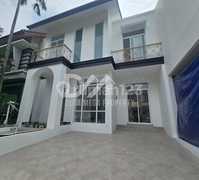 Rumah Baru Classic Modern di Cluster Bintaro dengan Club House
