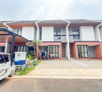 Rumah Modern Selangkah ke The Park Sawangan 2 Lantai Siap Huni J25088