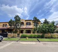 Rumah Cantik di Cinere - Lokasi Strategis & Lingkungan Asri