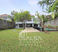 For Rent Disewakan Rumah Kemang, Tropical Modern House Bisa Silent Office Atau Tempat Tinggal Parkir 10 Mobil Dekat Sekolah Internasional Dan Cafe Dan Resto Harga Rp.1,5 M Area Kemang Jakarta Selatan